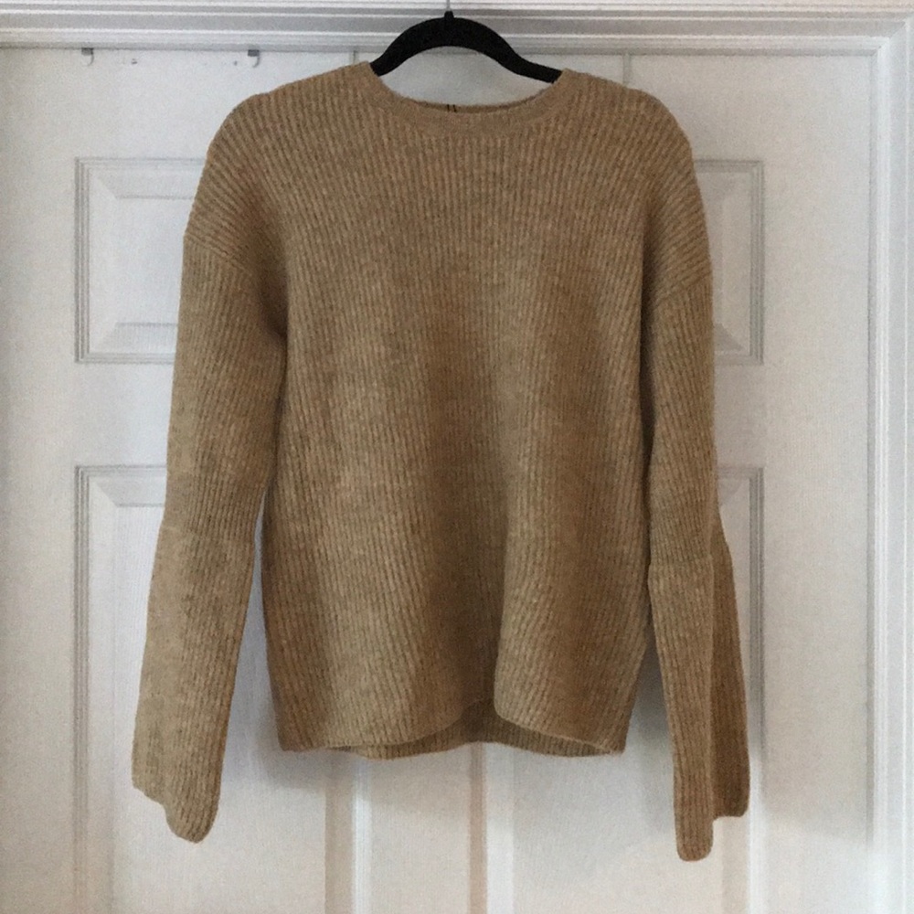 BLANK NYC SWEATER